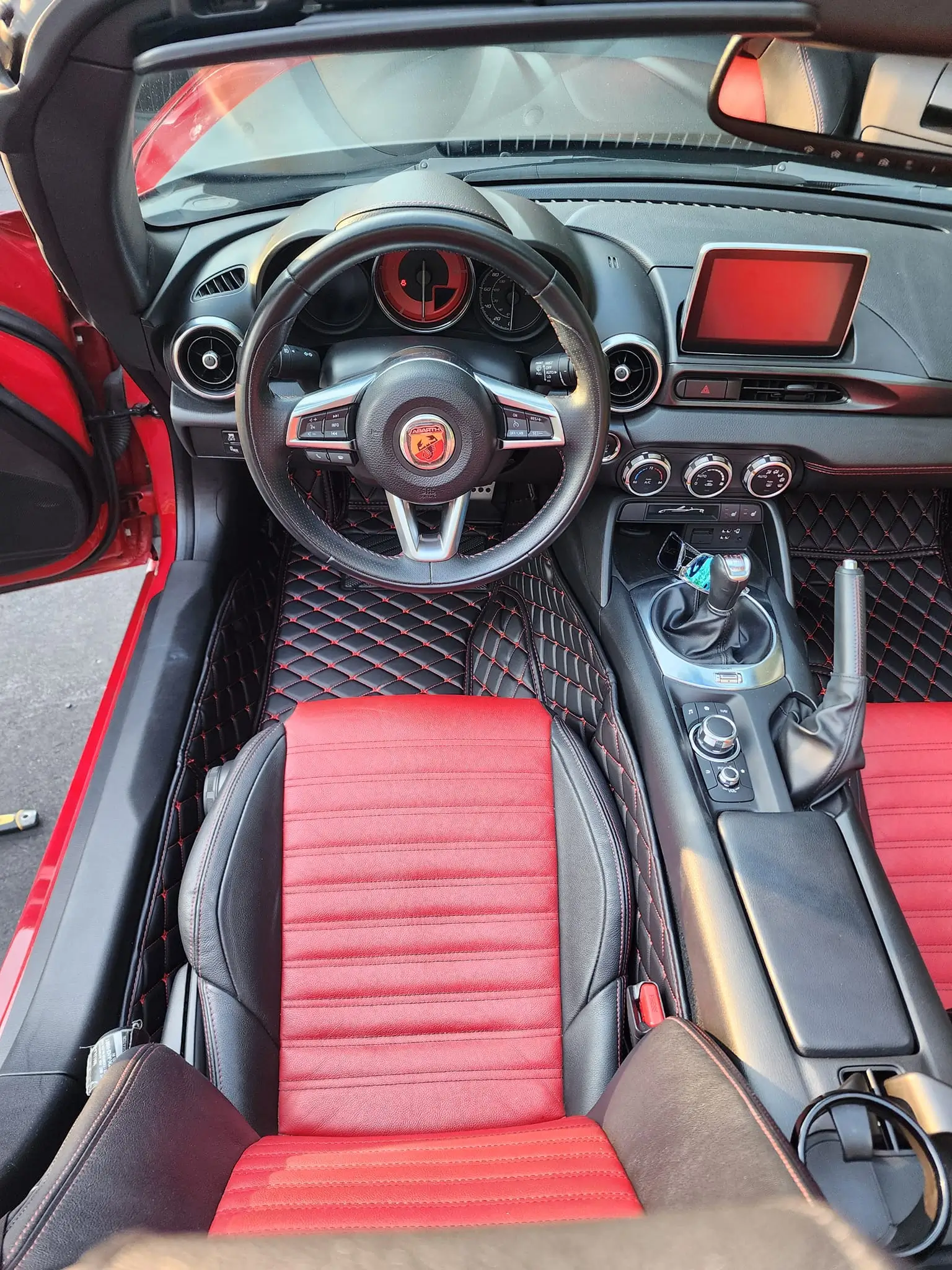 Photo 18 - feu arrière fiat 124 spider 2016 - Essai Fiat 124 Spider Photo 18 - feu arrière fiat 124 spider 2016 - Essai Fiat 124 Spider